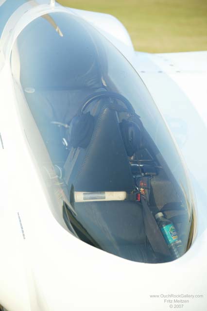 A4CW0138_RJ
