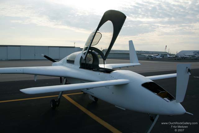 A4CW0193_RJ