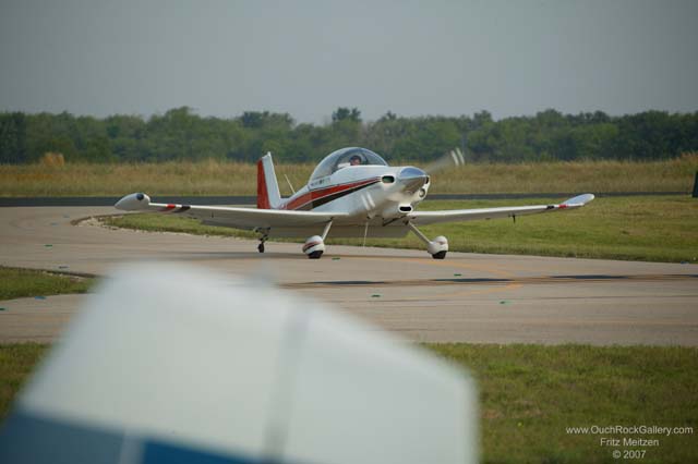 A4CW0196_RJ