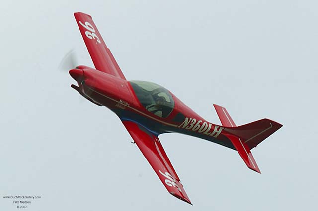 A4CW0269_RJ