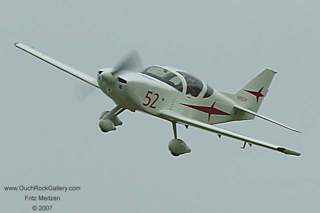 A4CW0272_RJ
