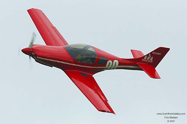 A4CW0304_RJ