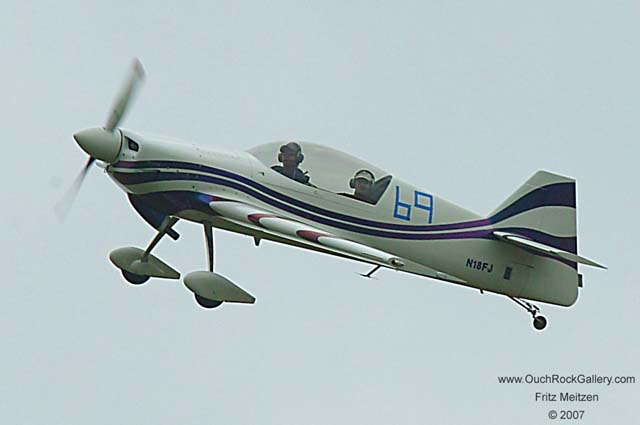 A4CW0329_RJ
