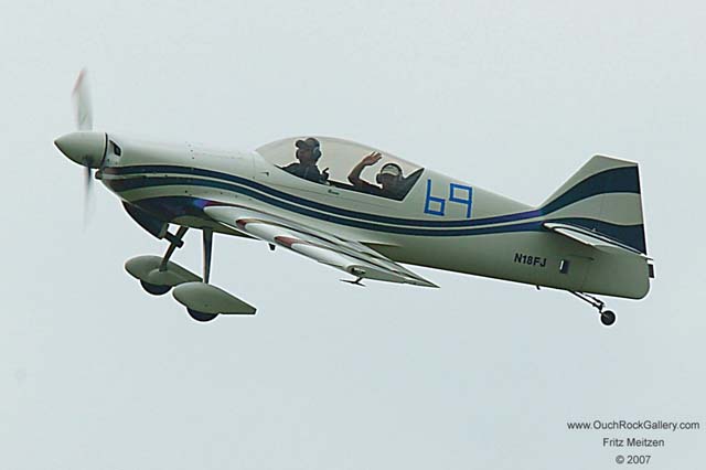 A4CW0330_RJ