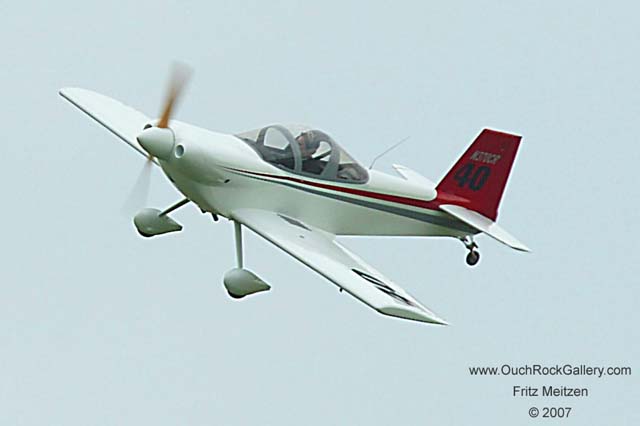 A4CW0349_RJ