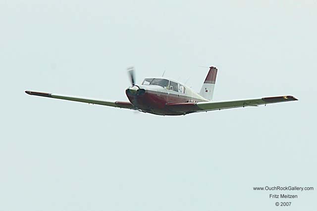 A4CW0409_RJ