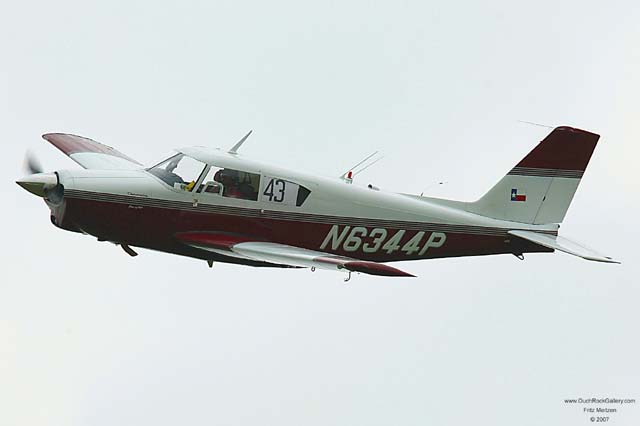 A4CW0413_RJ