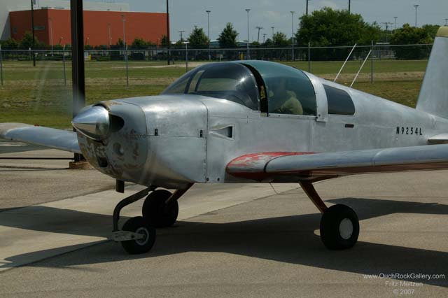 A4CW0462_RJ