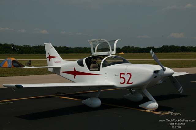 A4CW0474_RJ