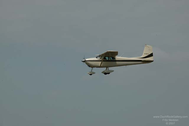 A4CW0484_RJ